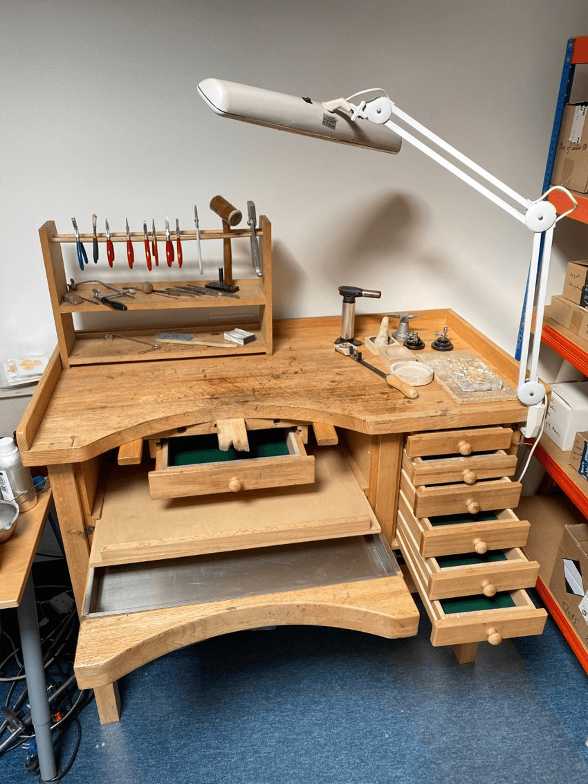 Second hand store benches for sale